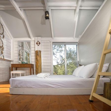 Fairytale Hotel Koukounaria Ngoại thất bức ảnh